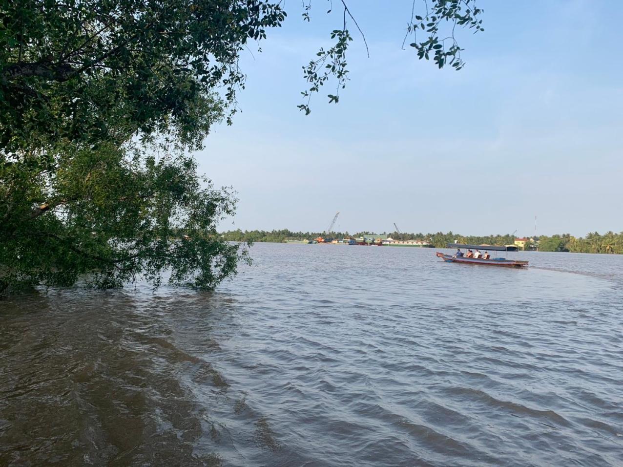 Nam Binh Homestay Ben Tre Exterior foto